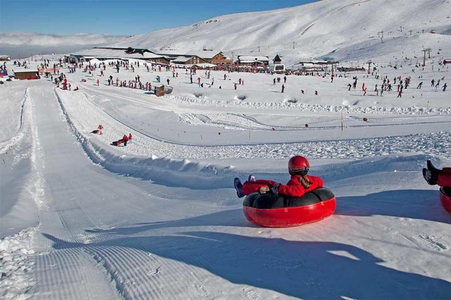 Vista Nevada Ski Lodge Sierra Nevada Buitenkant foto